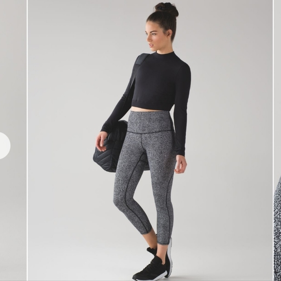 Lululemon Wonder Under black white mesh high rise Leggings 24" size 6 - Picture 3 of 11